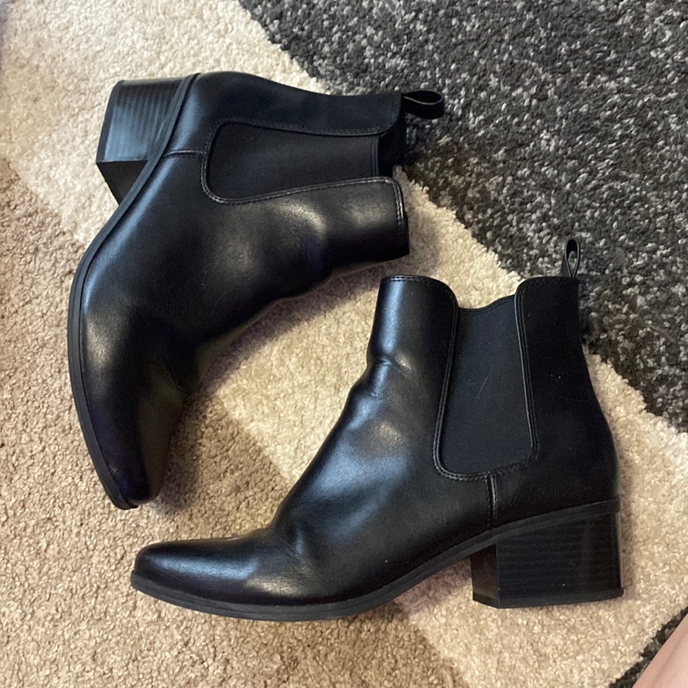 Size 9.5  Boots